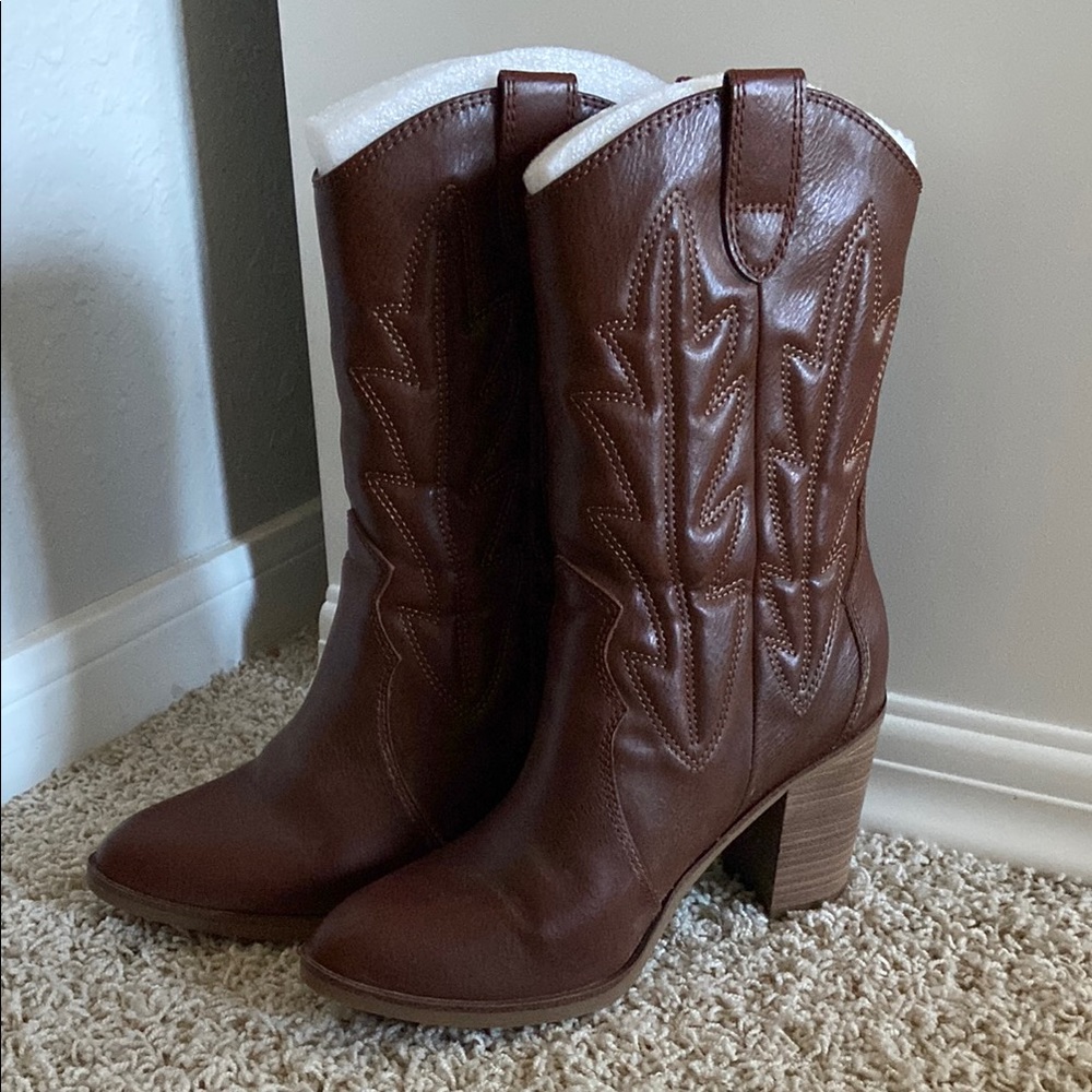 Altar’d state boots